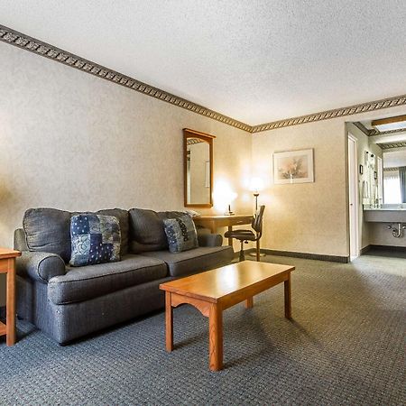 Quality Inn & Suites Silicon Valley Santa Clara Esterno foto