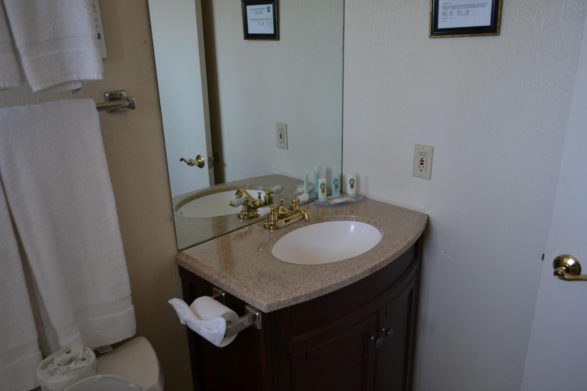 Quality Inn & Suites Silicon Valley Santa Clara Esterno foto