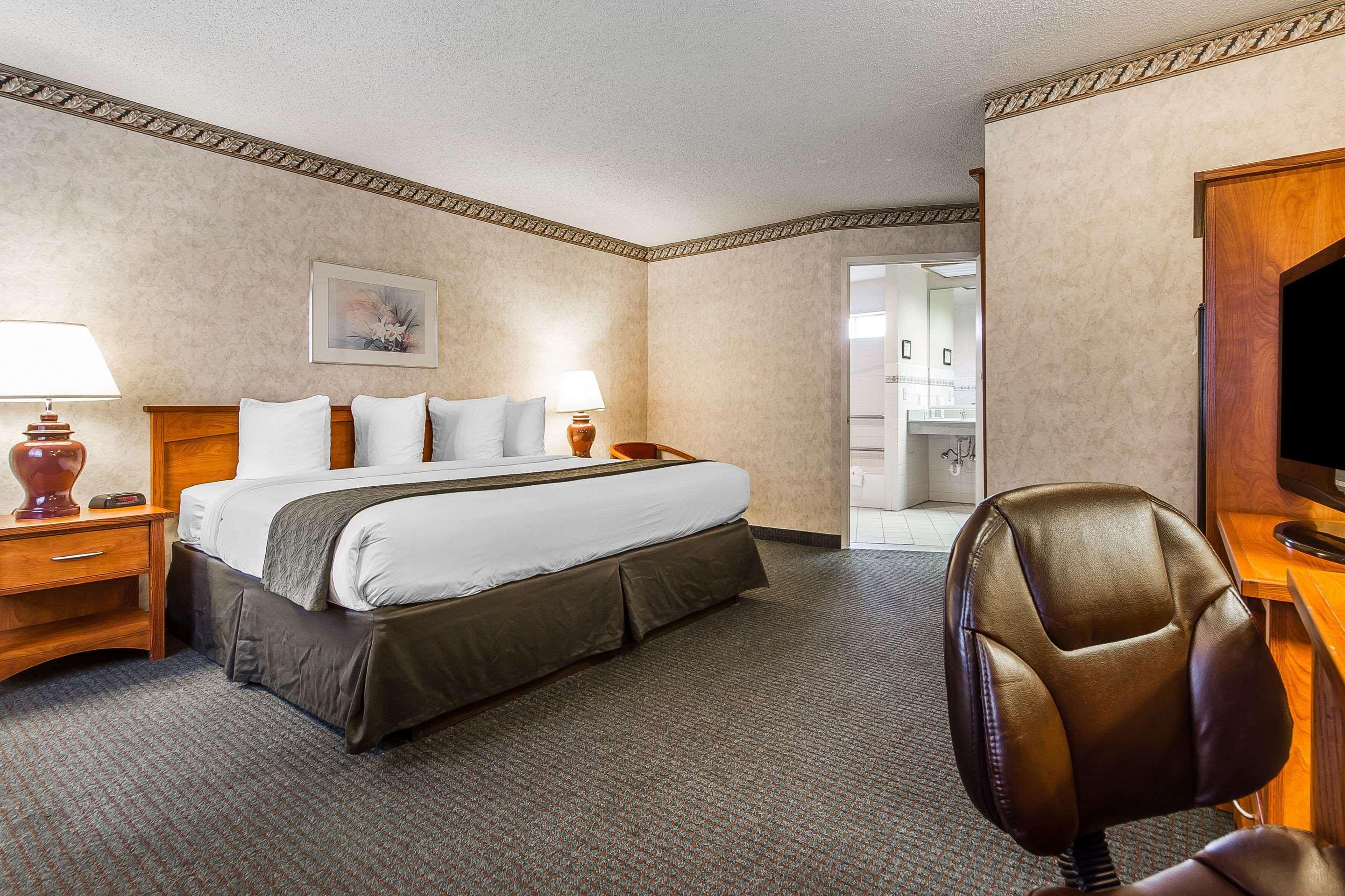 Quality Inn & Suites Silicon Valley Santa Clara Esterno foto