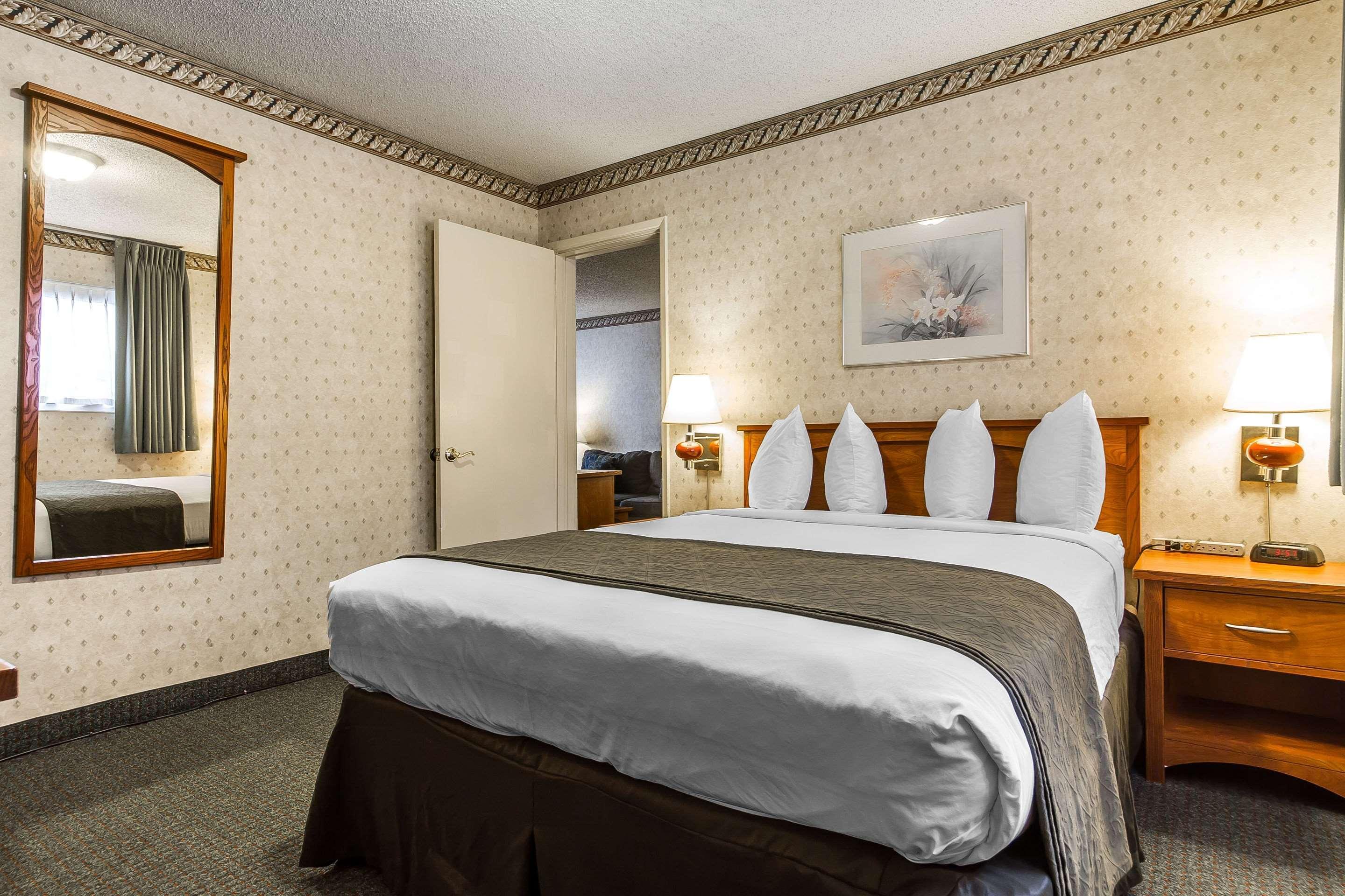 Quality Inn & Suites Silicon Valley Santa Clara Esterno foto