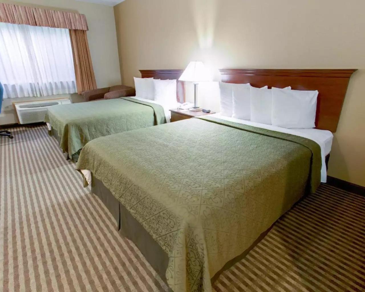 Quality Inn & Suites Silicon Valley Santa Clara Esterno foto