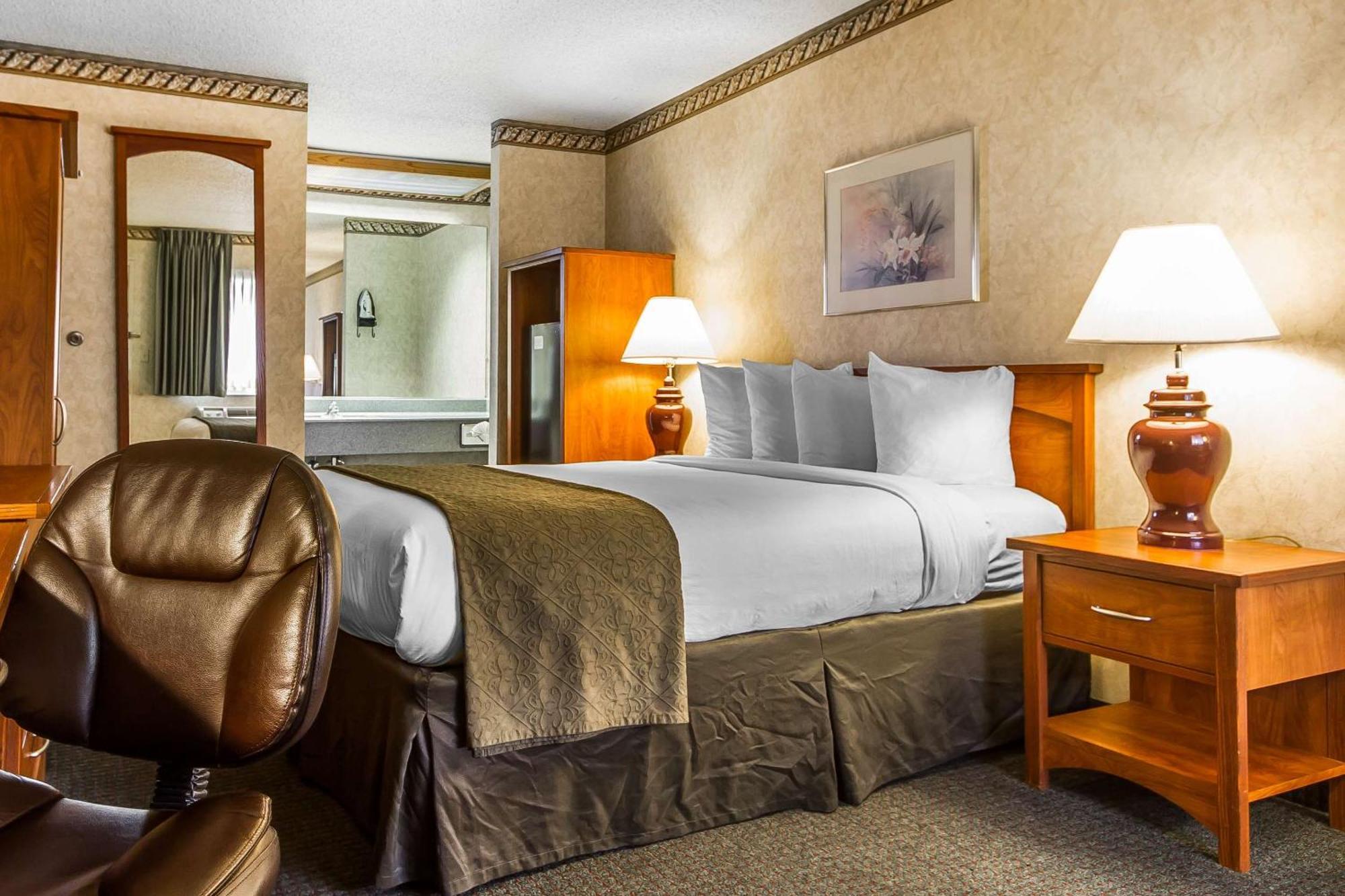 Quality Inn & Suites Silicon Valley Santa Clara Esterno foto
